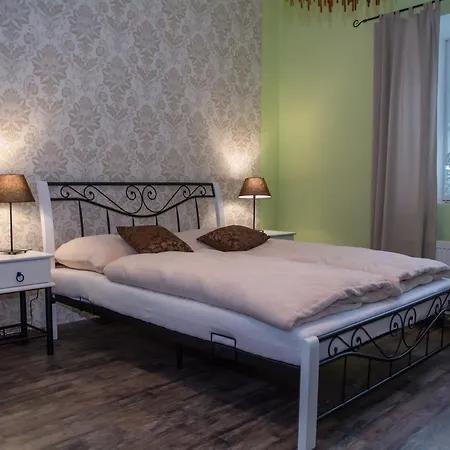 Dum Pod Radnici Bed & Breakfast Zamberk